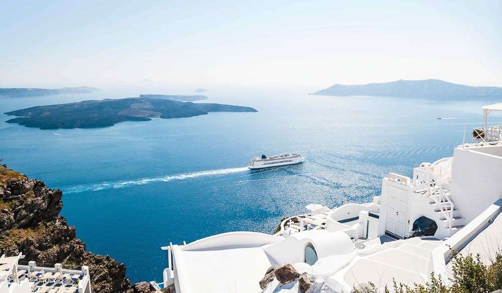 Mediterranean Summer Travels: Exploring the Beauty and Culture of Greece