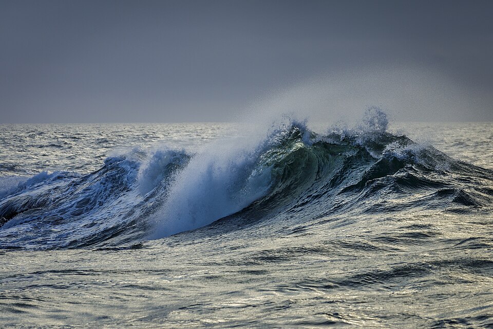 Waves of Luputhana - Taken during a photography workshop in South Africa in 2023 by Thomas Fuhrmann, SnowmanStudios - see more pictures on www.snowmanstudios.de

Photo from CVreative Commons