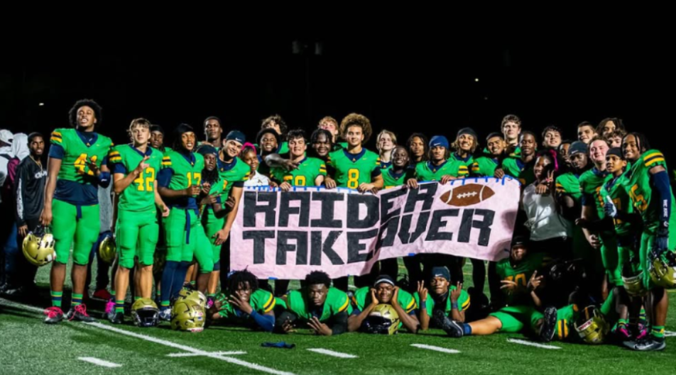 The STA football team wore bright green on Senior Night.

Photo Courtesy of Aquinas Athletics