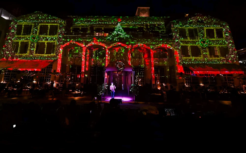 Miami Beach Holiday Festival of Lights.  Photo Courtesy of Greater Miami Convention & Visitors Bureau