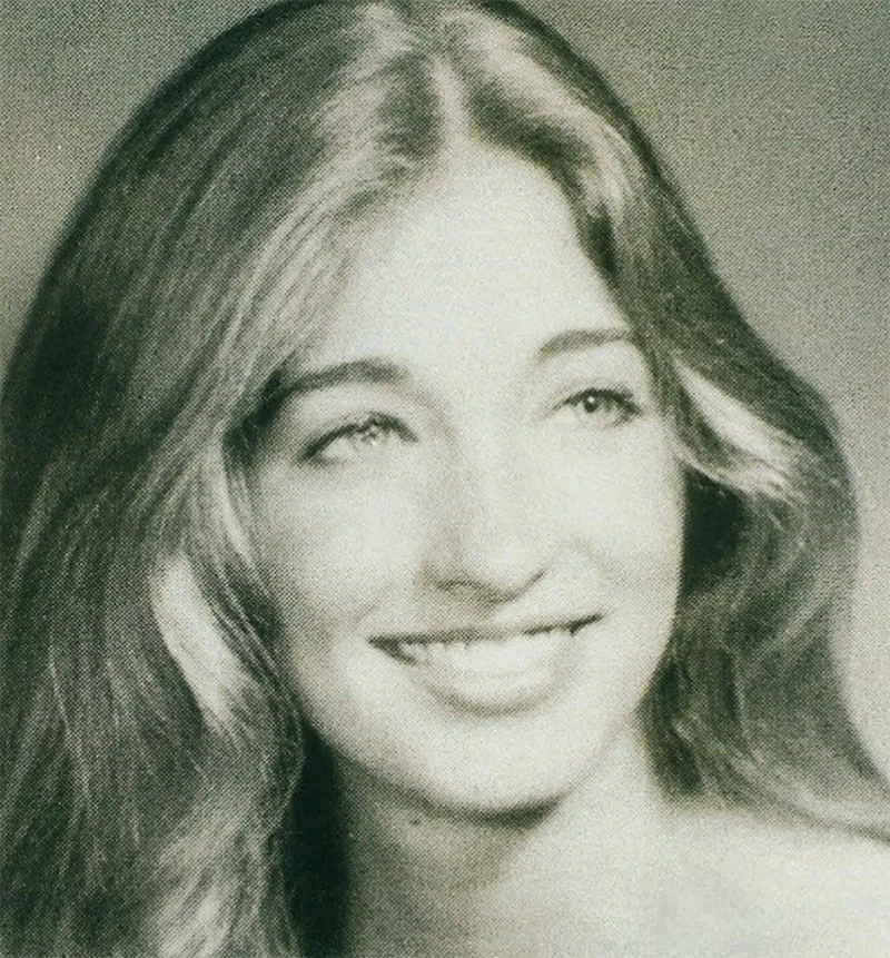 carolyn-bessette-kennedy-photos-02